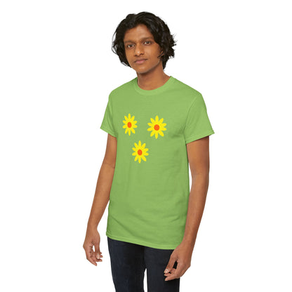 Trio Yellow Orange Daisy Pattern Tee - Daisies T-shirt